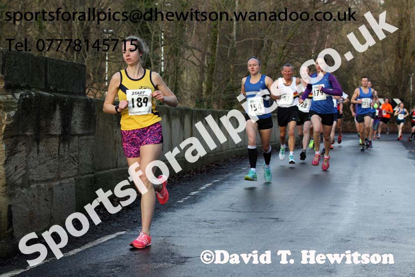 Morpeth Harriers 11k Road Race on New Year's Day. Photo: David T. Hewitson/Sports for All Pics